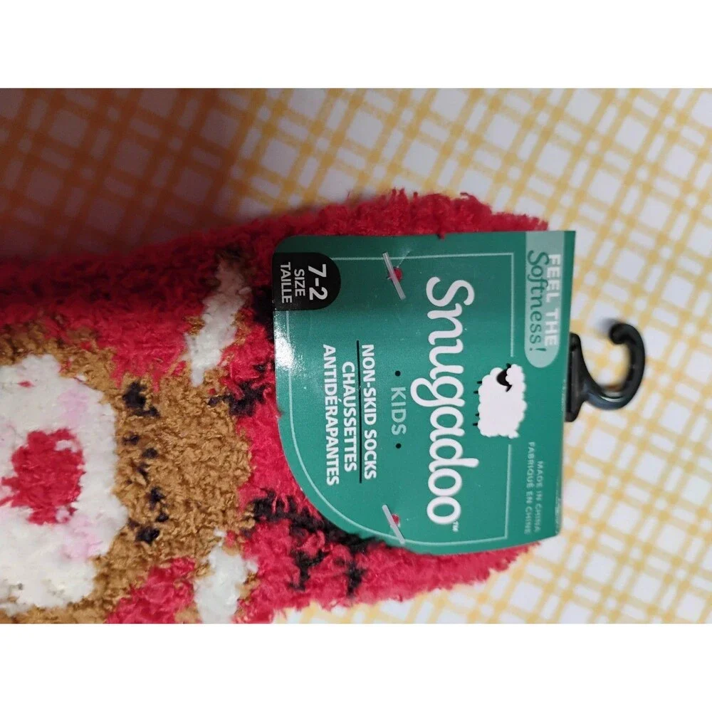 Kids size 7 Fuzzy socks Rudolf Snugadoo  Non Skid Bottom